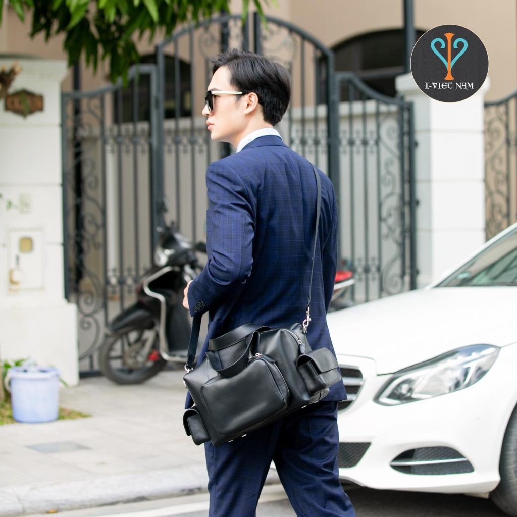 Túi Da Nam Cao Cấp IV – Thiết Kế Độc Bản, Phong Cách Quý Ông 4 482216274 122151769328561269 7607570801508408810 n